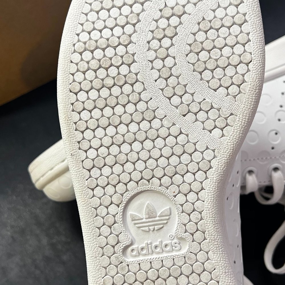 Adidas Stan Smith Green & White Embossed Polka Dot Sneakers - Picture 12 of 13